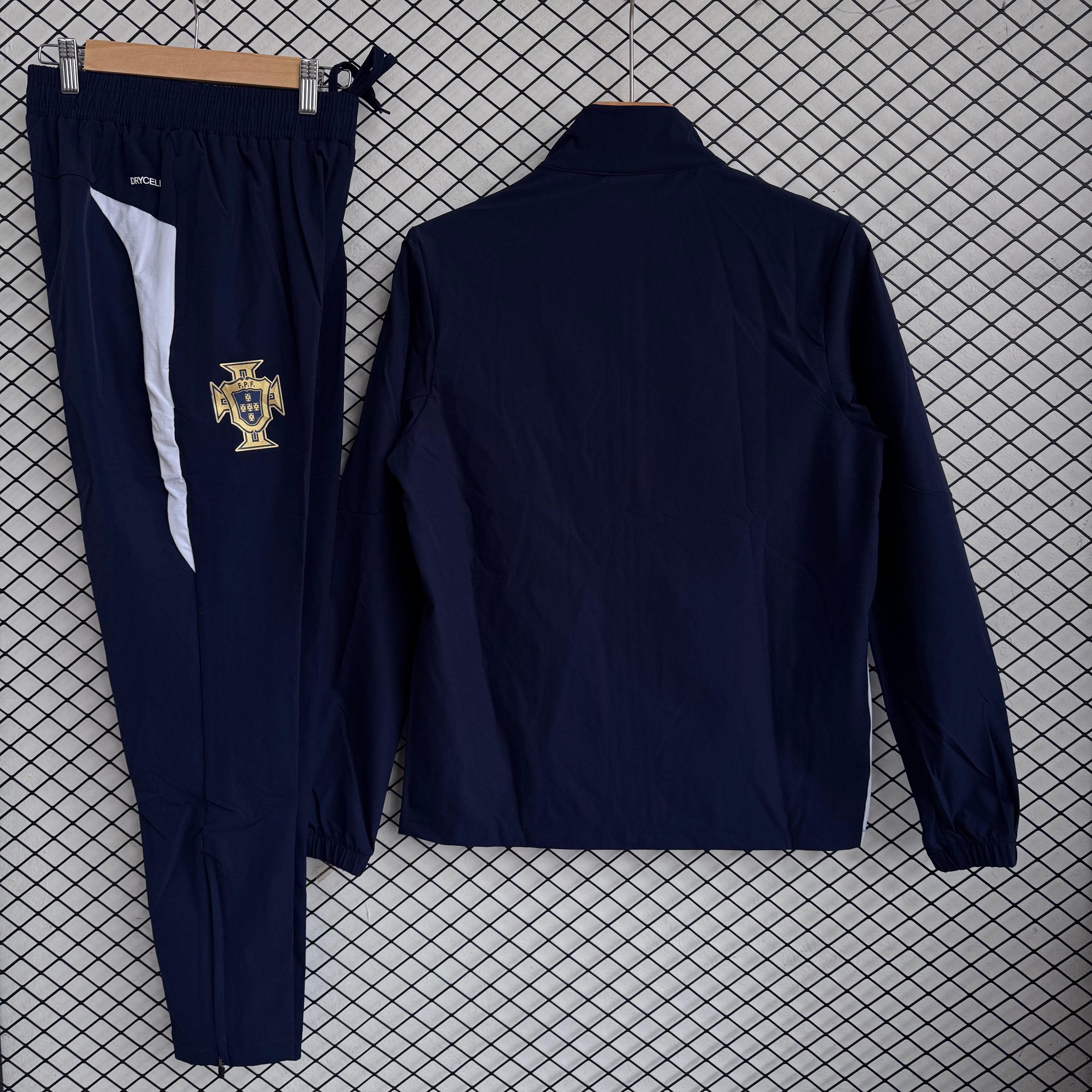 CONJUNTO DE ENTRENAMIENTO PORTUGAL 2026