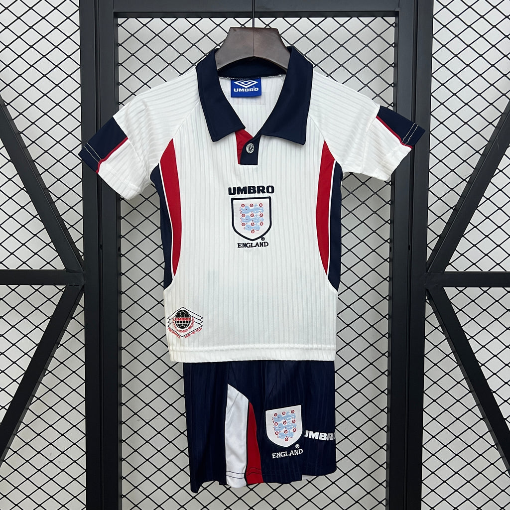 CONJUNTO DE NIÑO INGLATERRA RETRO 1998 LOCAL