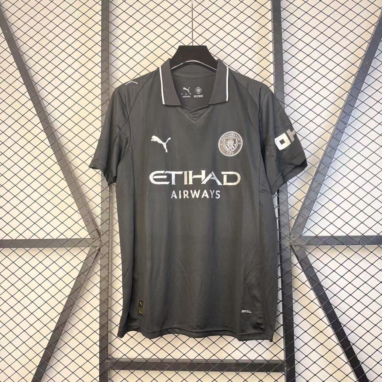 MANCHESTER CITY ALTERNATIVA 25/26 VERSIÓN FAN