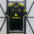 MANCHESTER UNITED 25/26 ALTERNATIVA VERSIÓN FAN