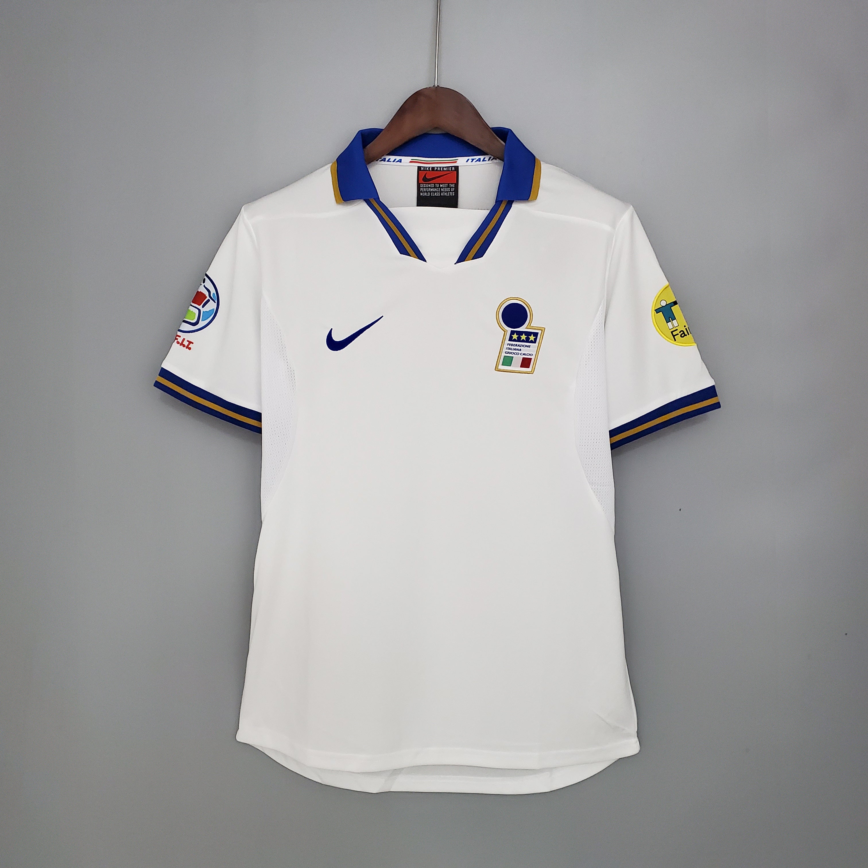 ITALIA RETRO 1996 VISITANTE