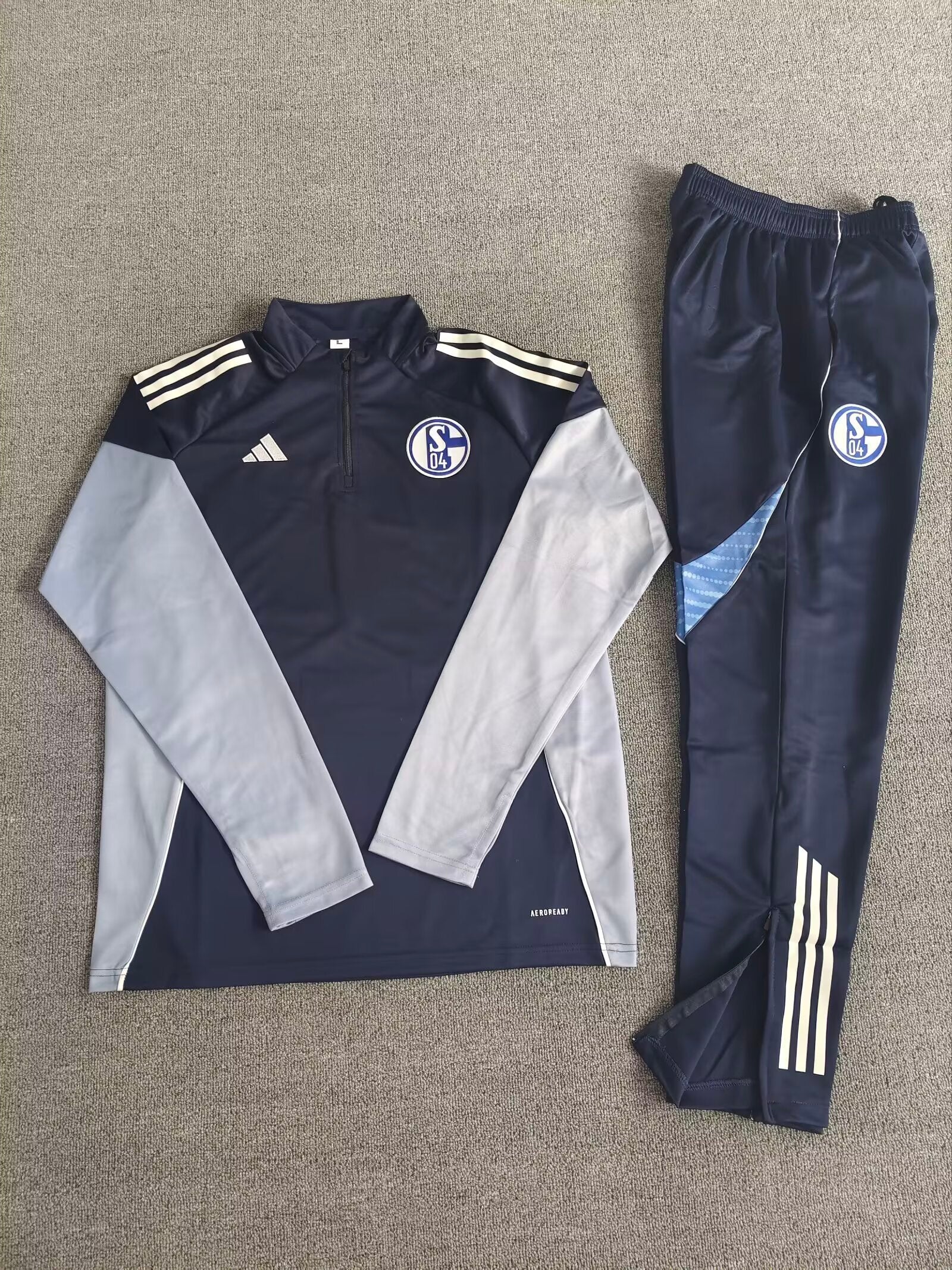 CONJUNTO DE ENTRENAMIENTO SCHALKE 04