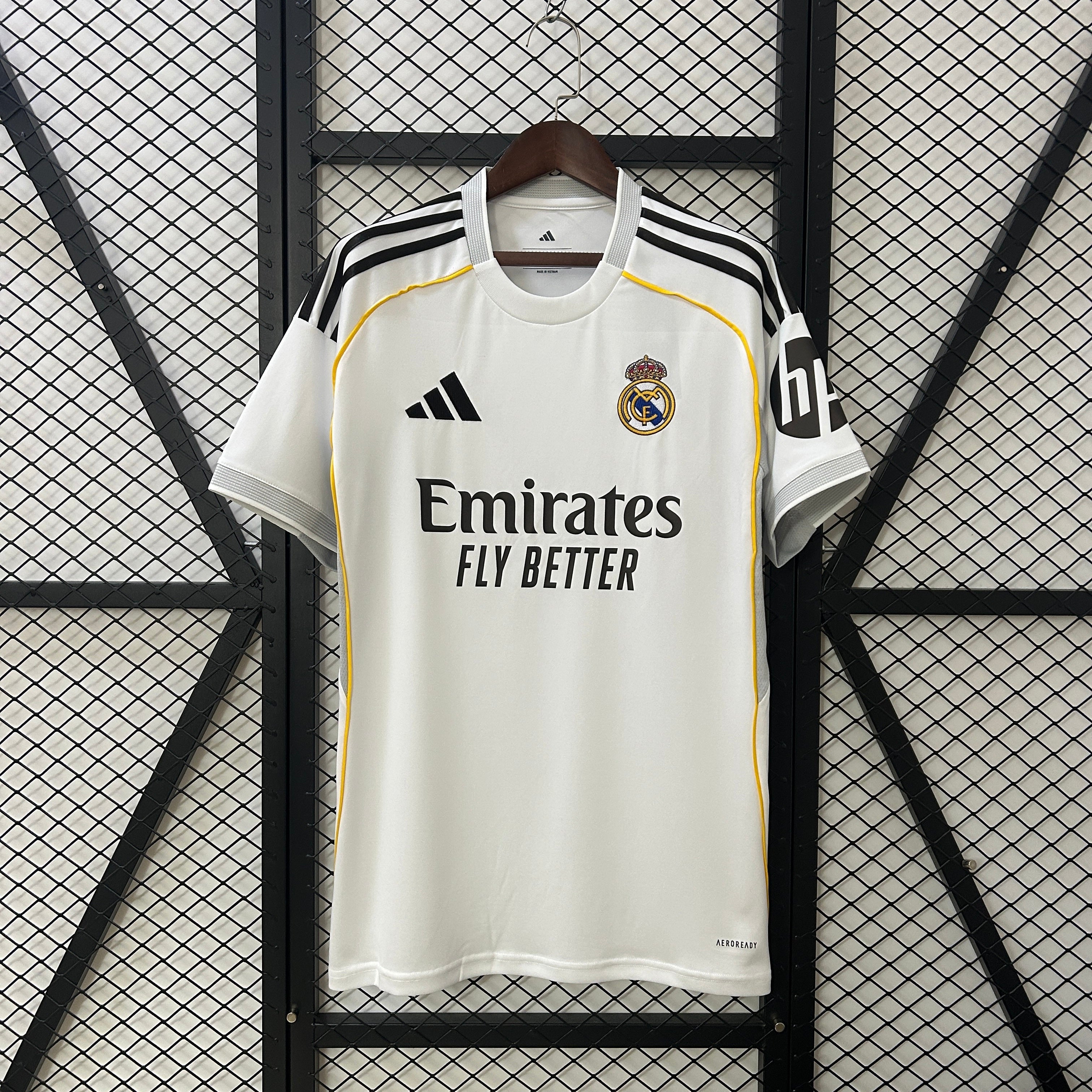 REAL MADRID LOCAL 25/26 VERSIÓN FAN