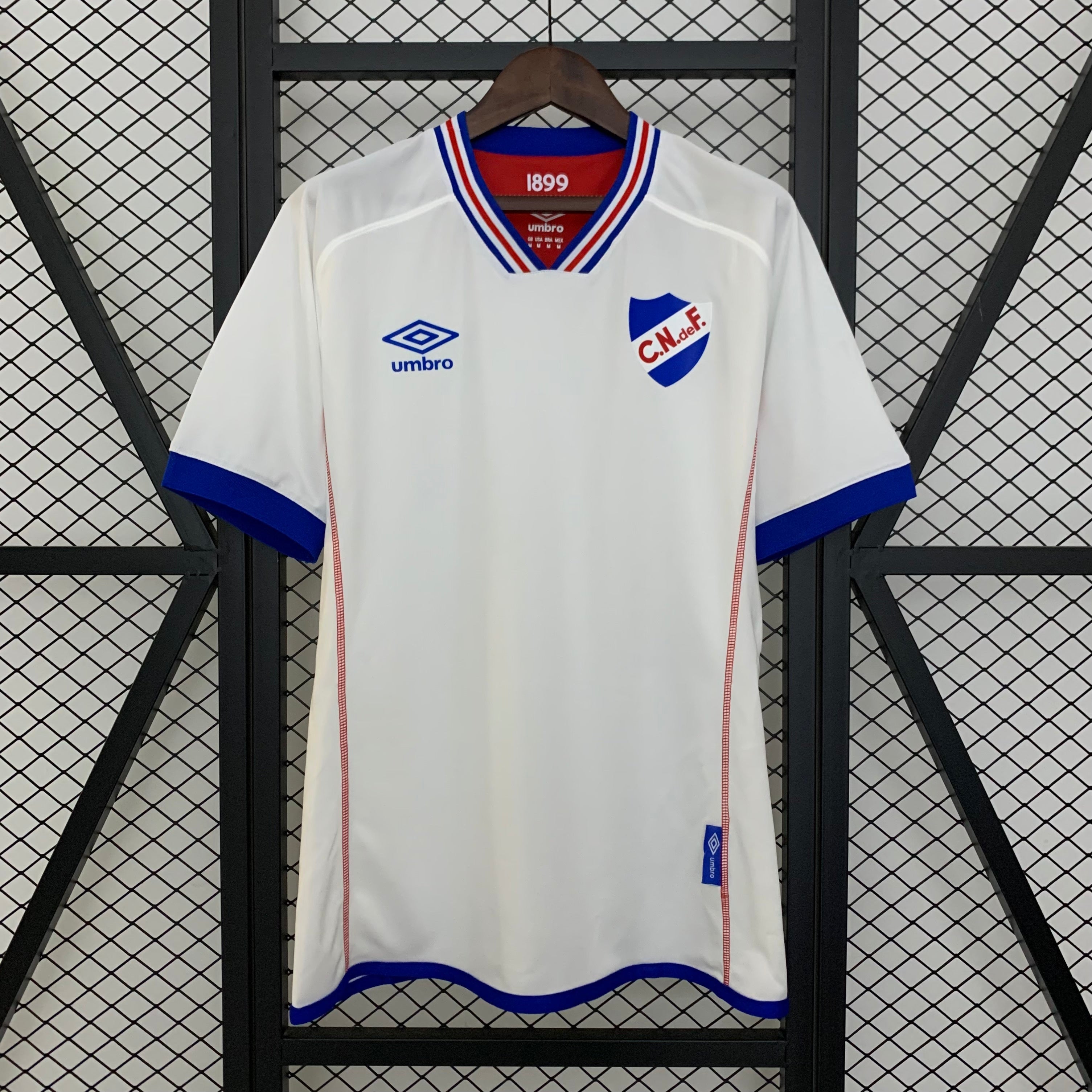 NACIONAL 25/26 LOCAL VERSIÓN FAN