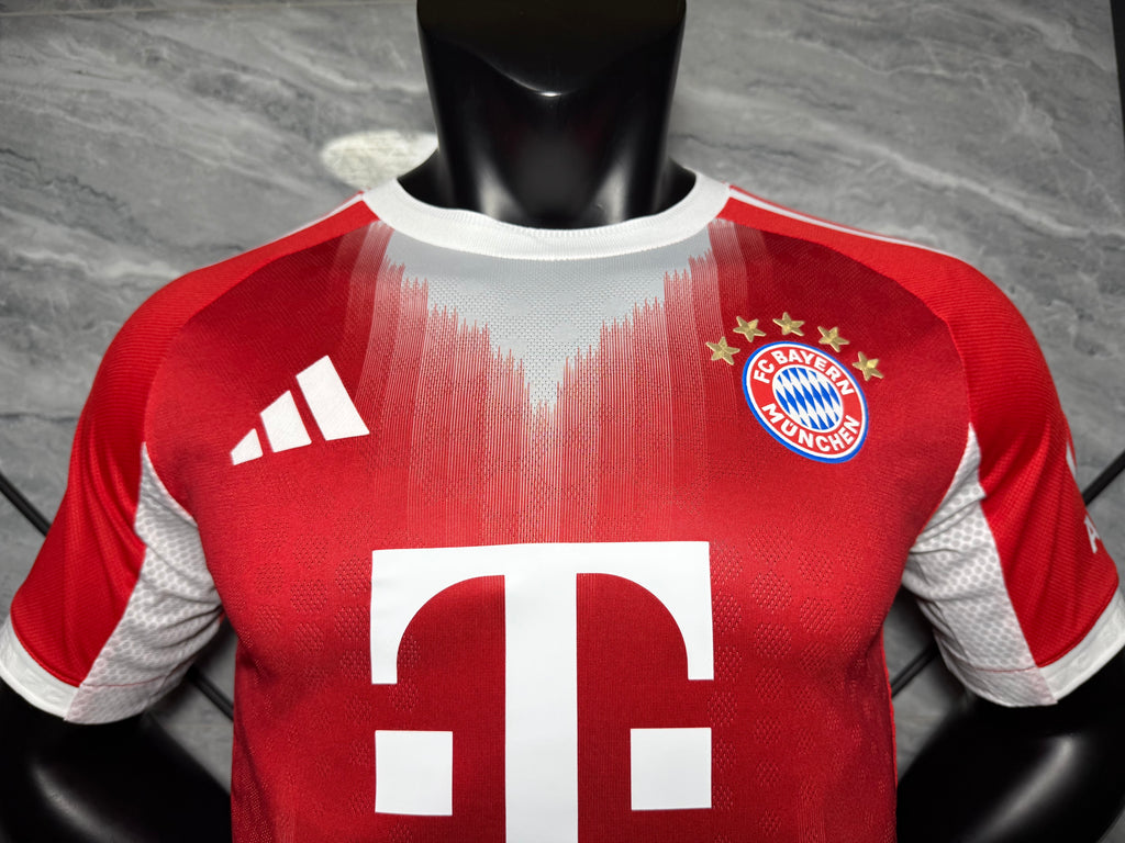 BAYERN MUNICH LOCAL 25/26 VERSIÓN PLAYER