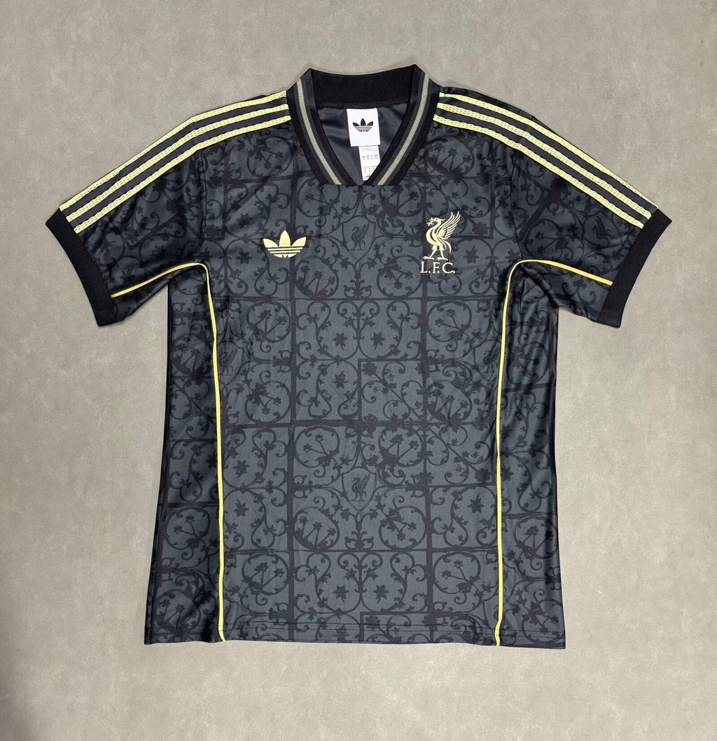 LIVERPOOL EDICIÓN ESPECIAL NEGRA