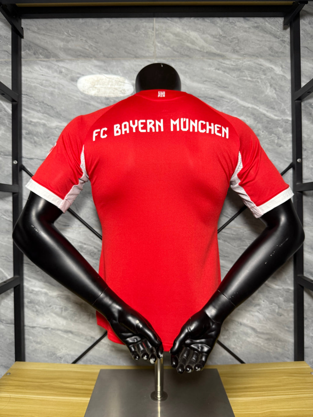 BAYERN MUNICH LOCAL 25/26 VERSIÓN PLAYER