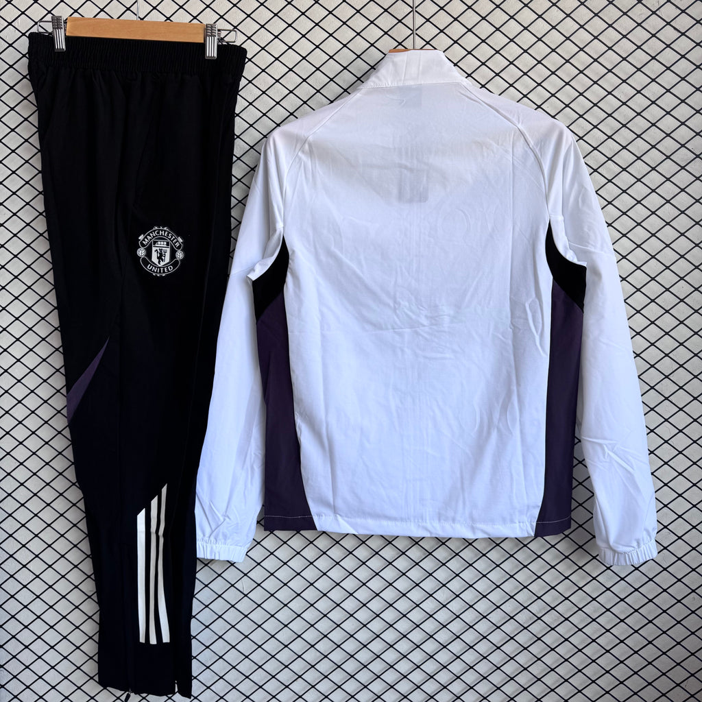 CONJUNTO DE ENTRENAMIENTO MANCHESTER UNITED 2026