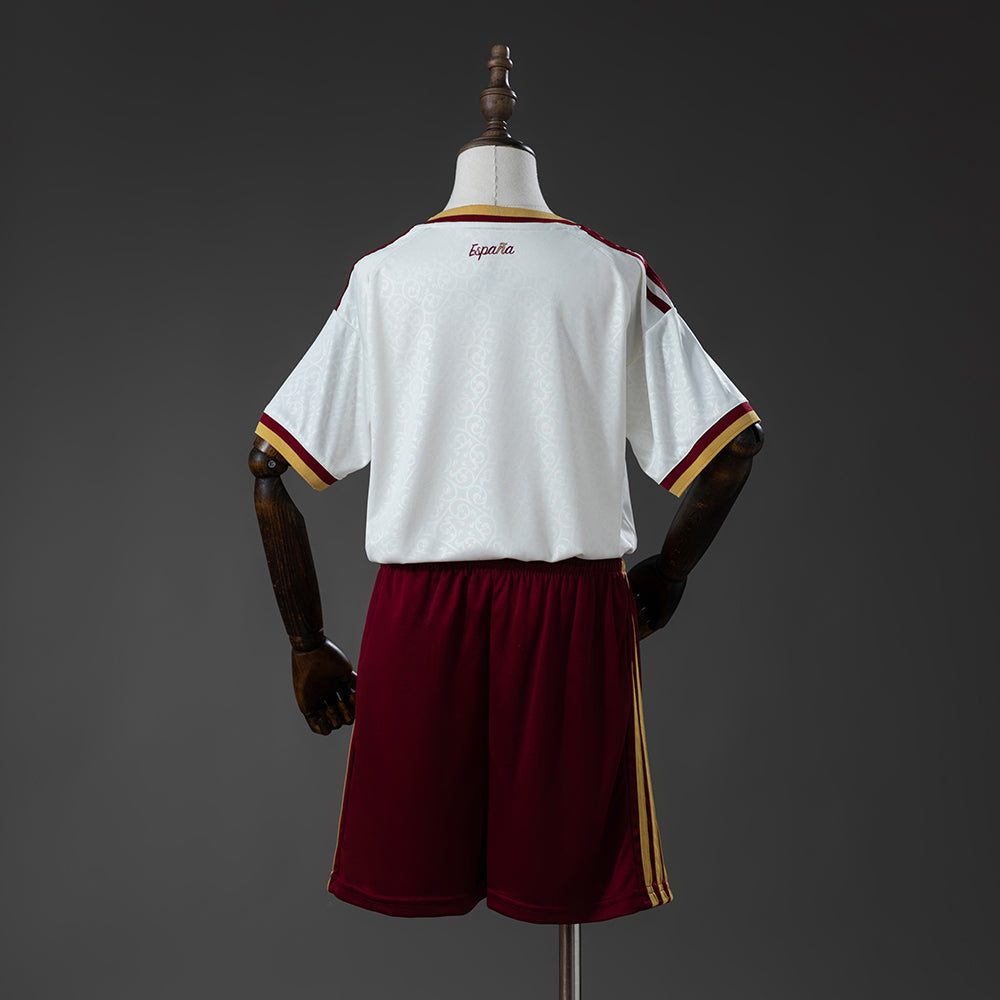 CONJUNTO DE NIÑO ESPAÑA 2026 VISITANTE