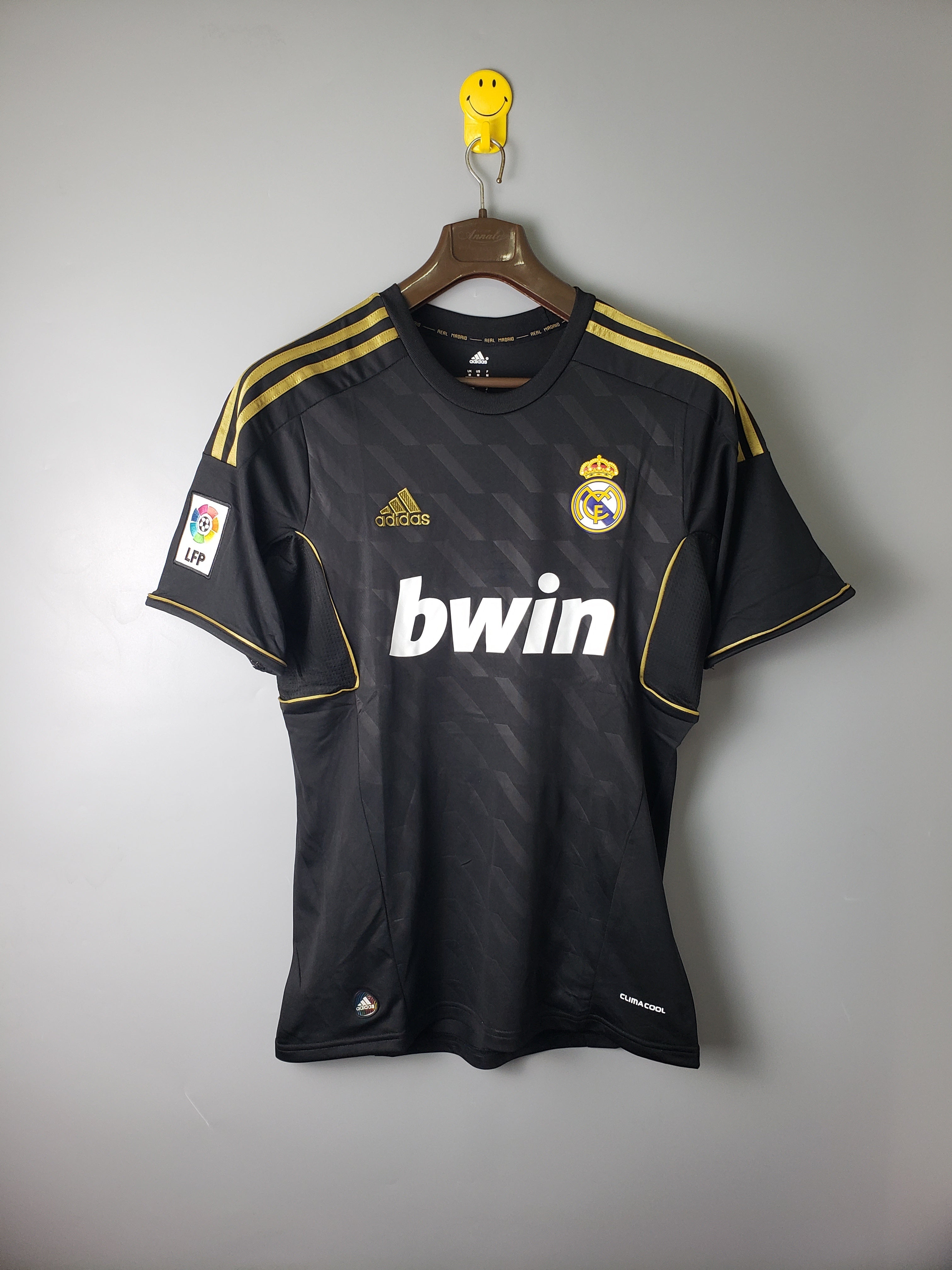 REAL MADRID VISITANTE 11/12 RETRO