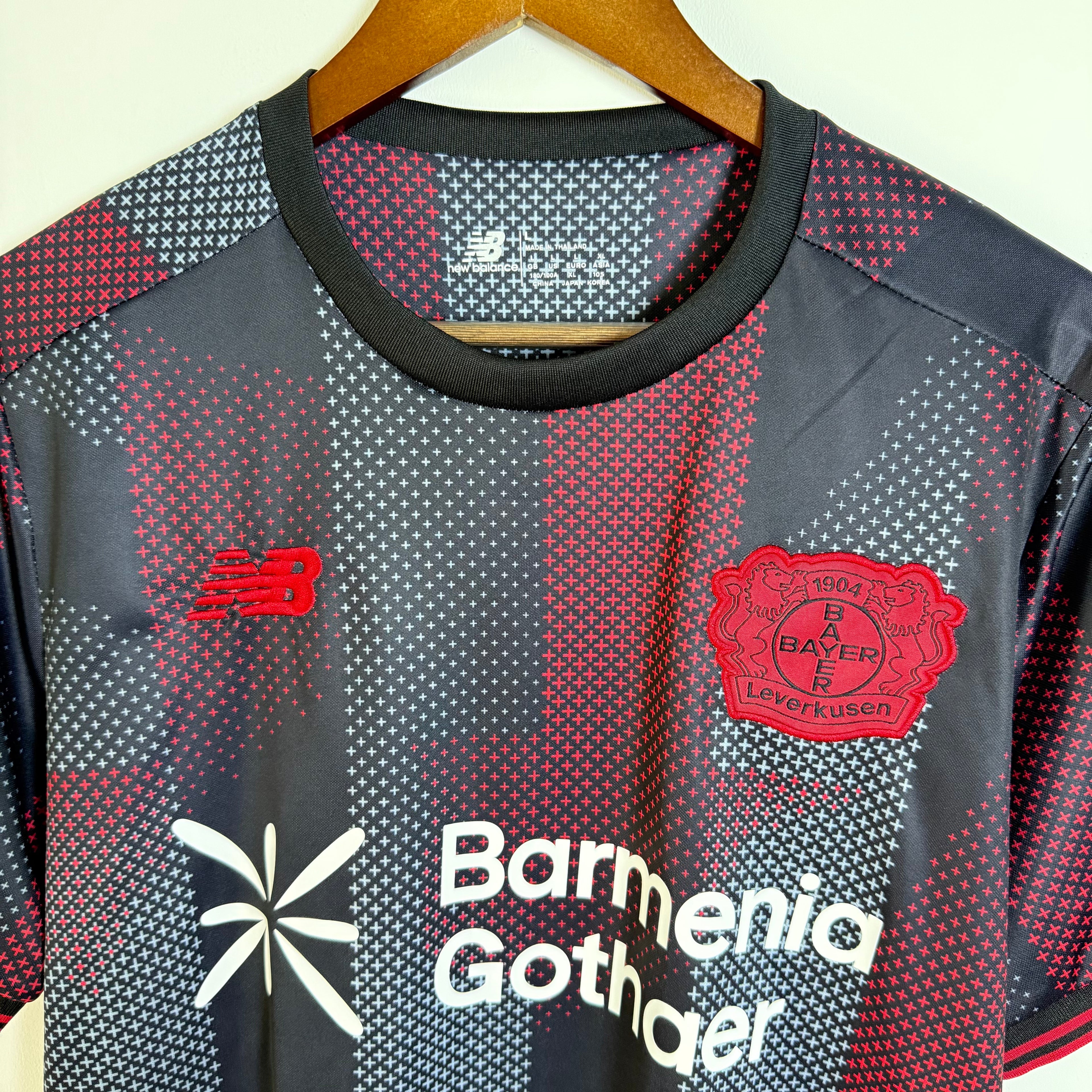 BAYER LEVERKUSEN LOCAL 25/26 VERSIÓN FAN