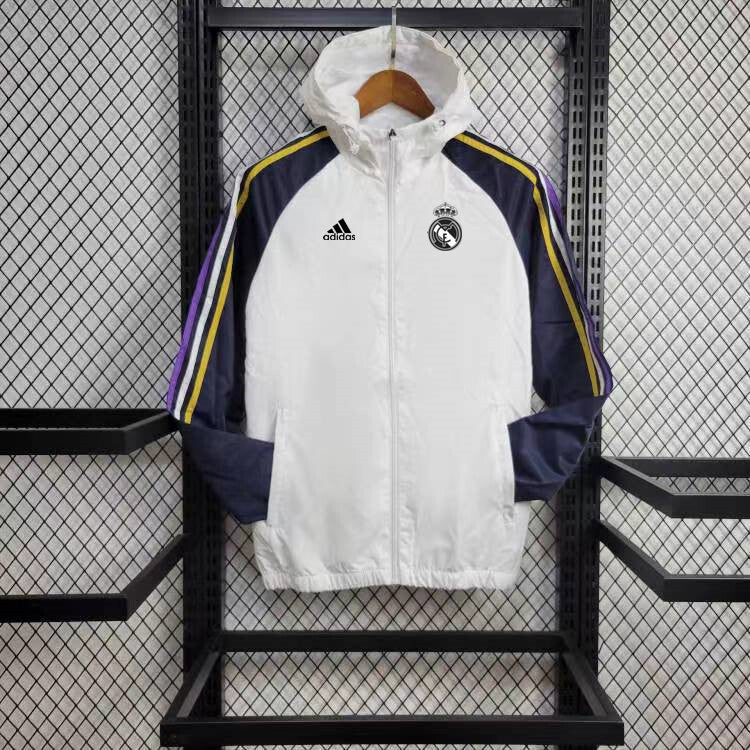 CHAQUETA PREPARTIDO REAL MADRID