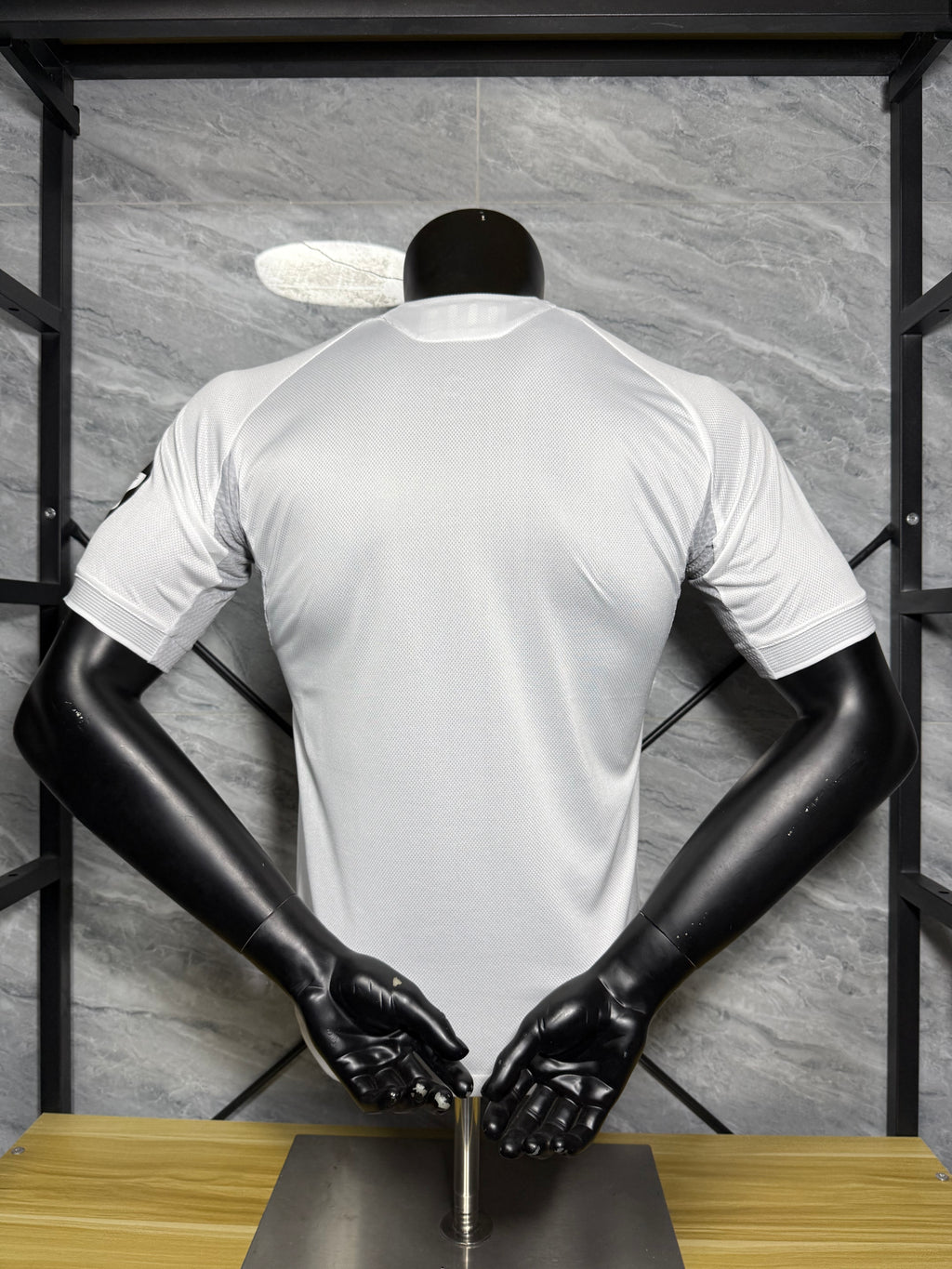 REAL MADRID LOCAL 25/26 VERSIÓN PLAYER
