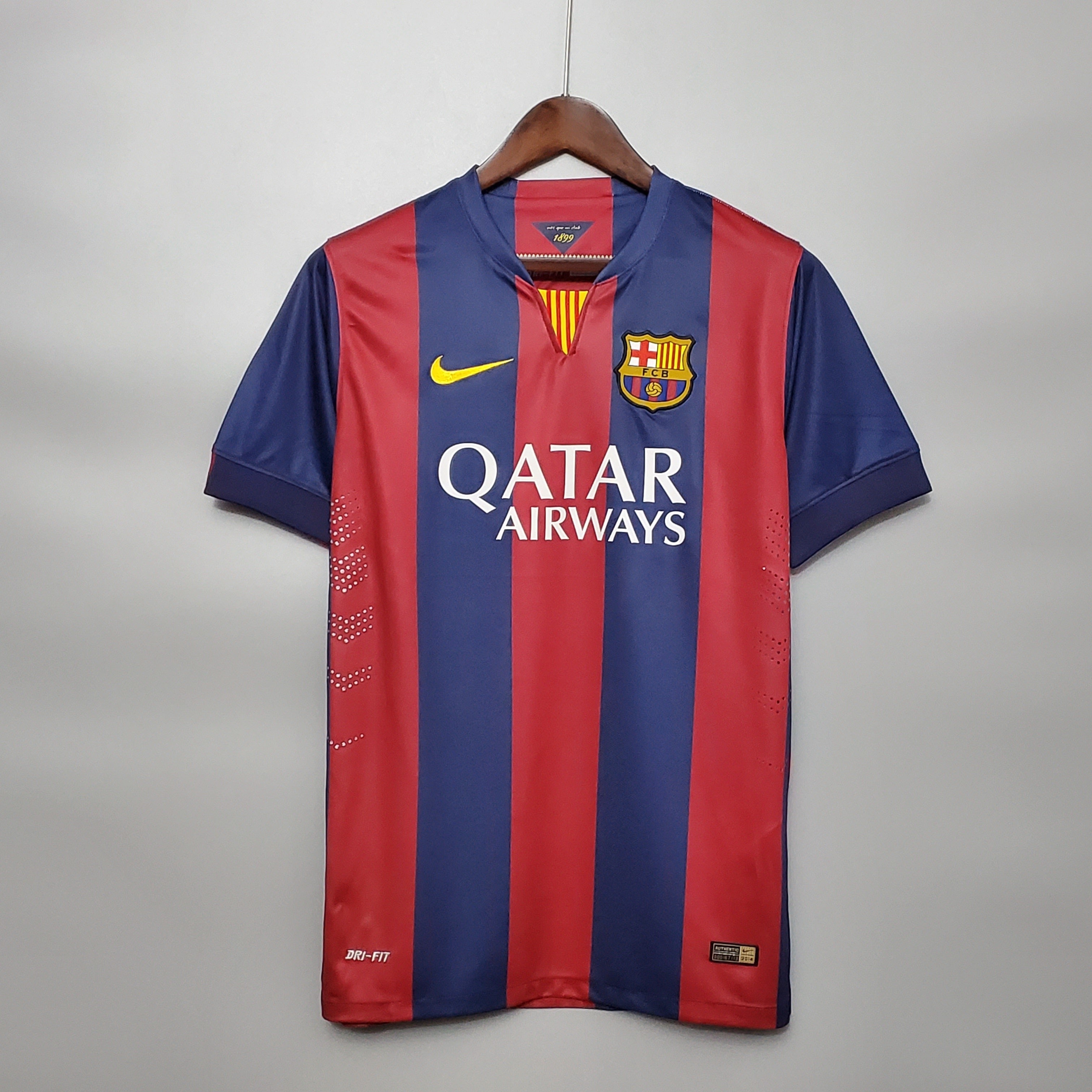 BARCELONA RETRO 2015 LOCAL