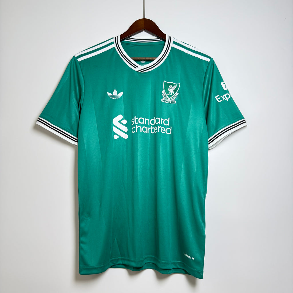 LIVERPOOL ALTERNATIVA 25/26 VERSIÓN FAN