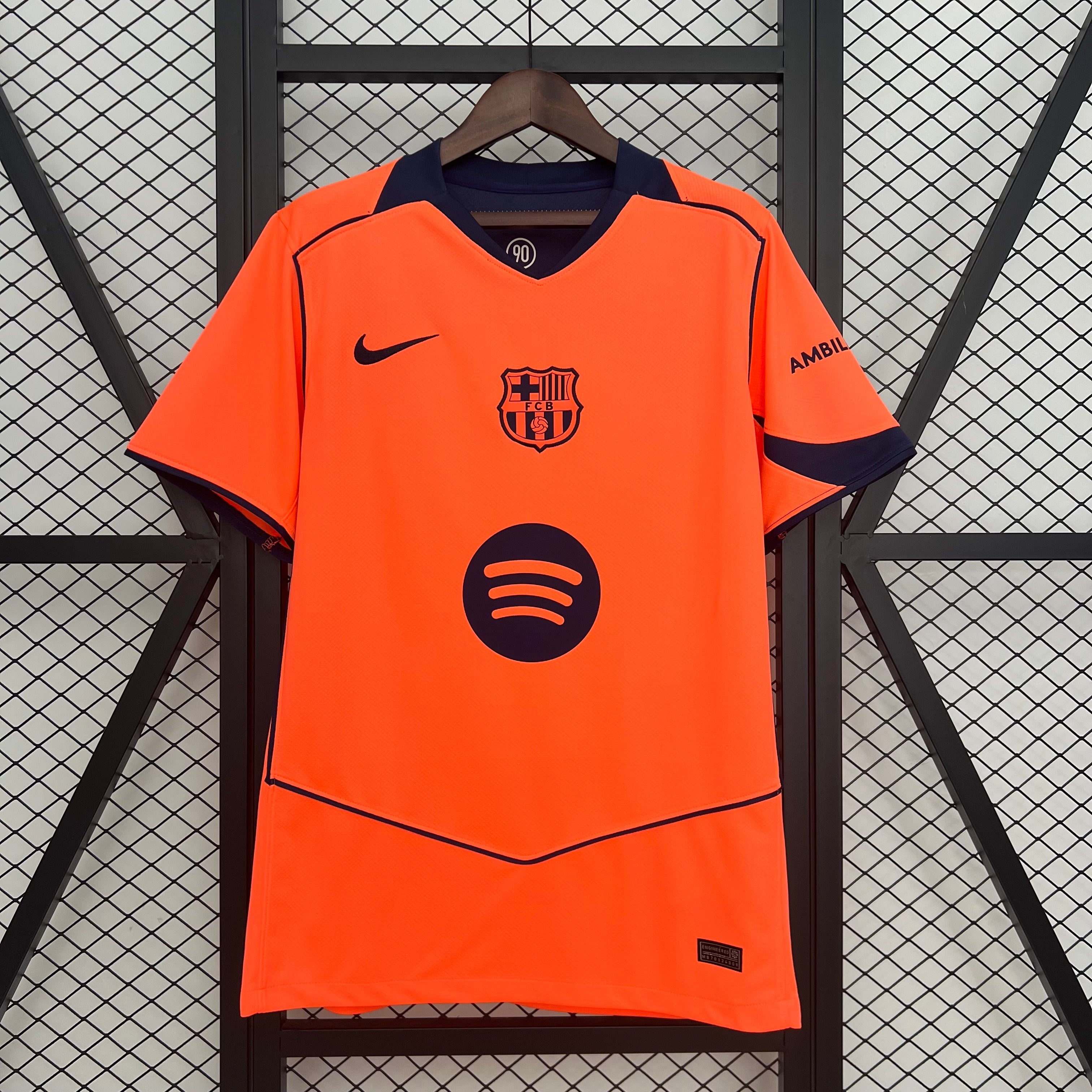 BARCELONA ALTERNATIVA 25/26 VERSIÓN FAN