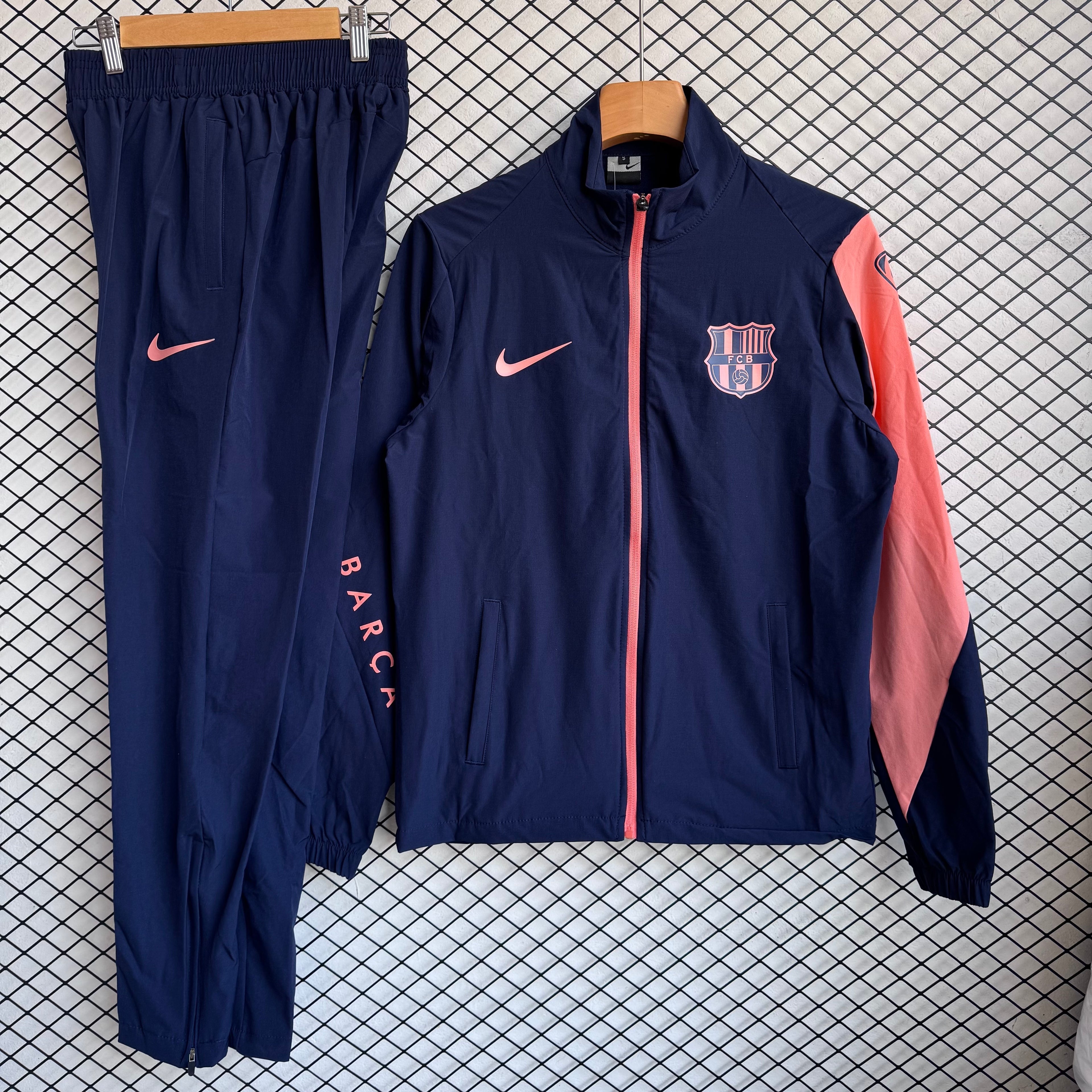 CONJUNTO DE ENTRENAMIENTO BARCELONA 2026