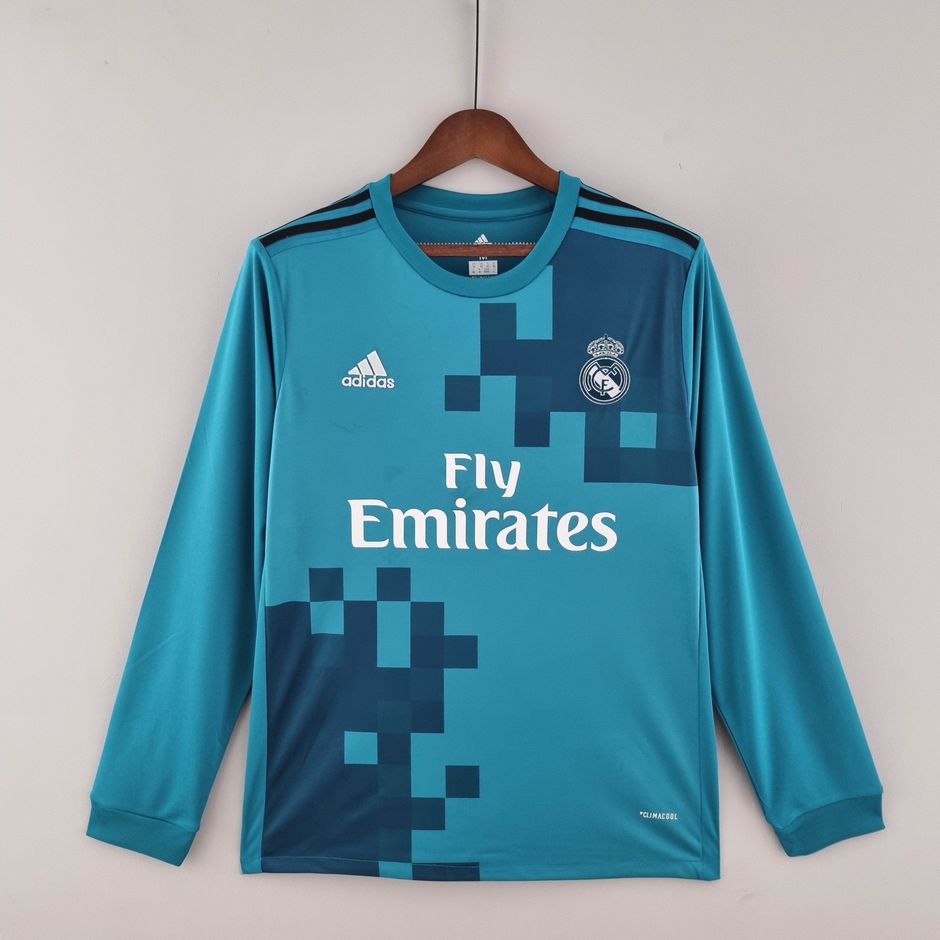REAL MADRID VISITANTE 17/18 RETRO