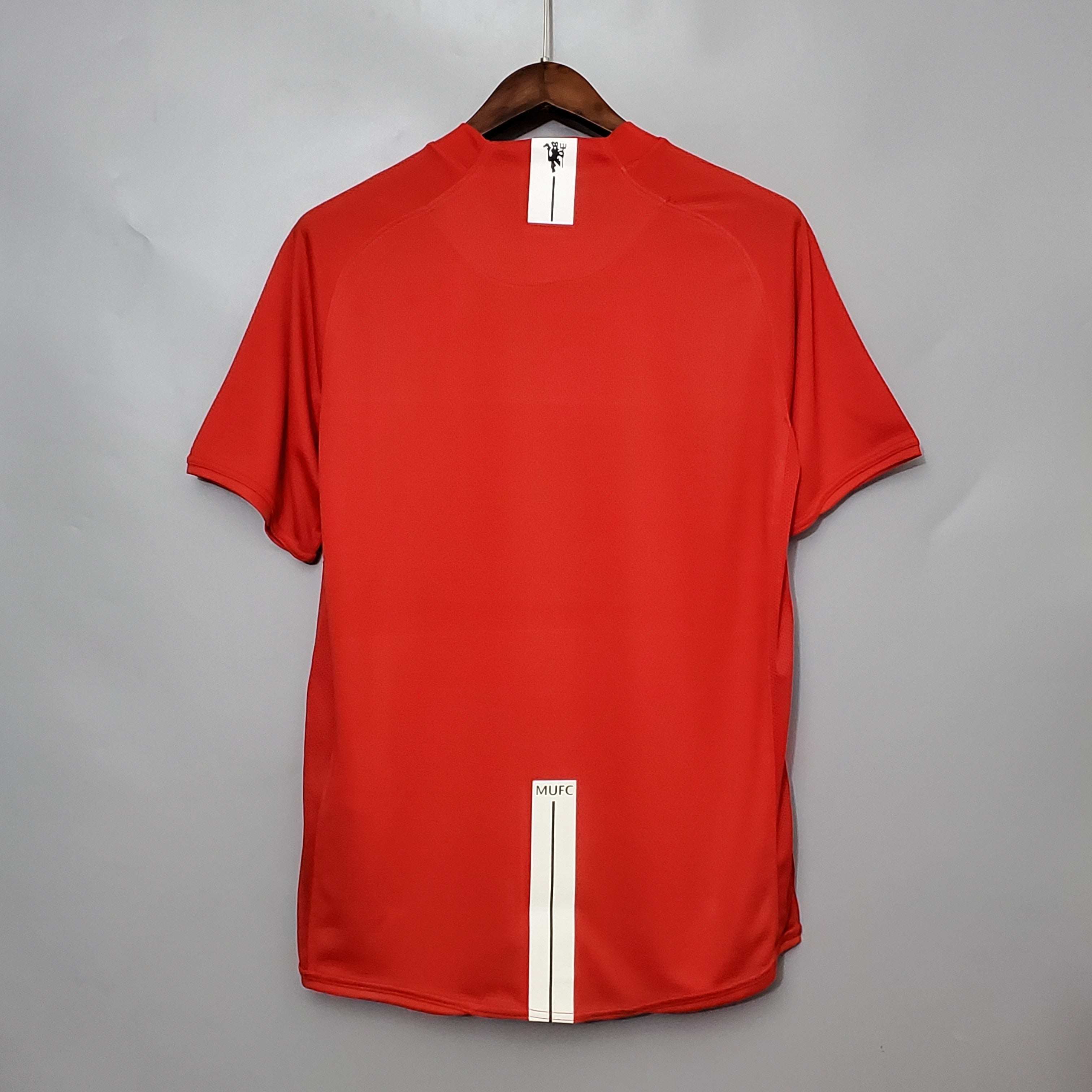 MANCHESTER UNITED RETRO 2008 LOCAL