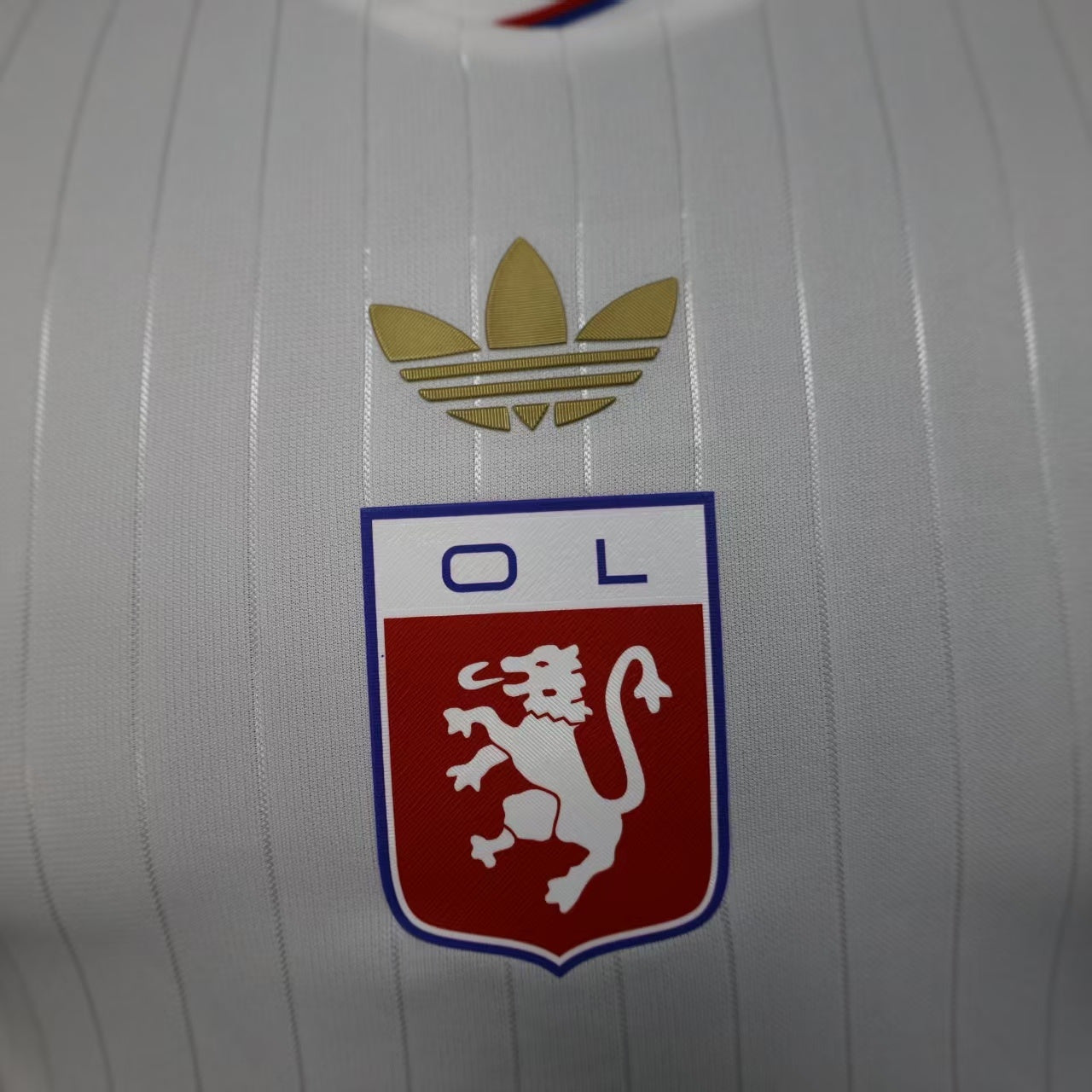 OLYMPIQUE LYON EDICIÓN ESPECIAL 75 AÑOS VERSIÓN PLAYER